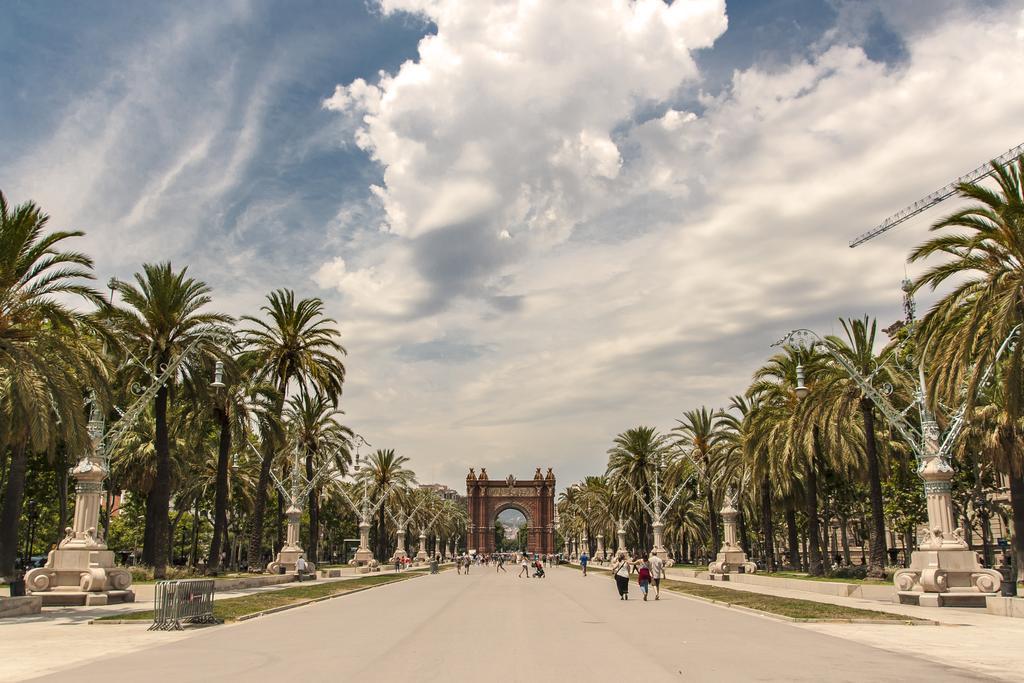 Habitat Apartments Bailen Barcelona Bagian luar foto