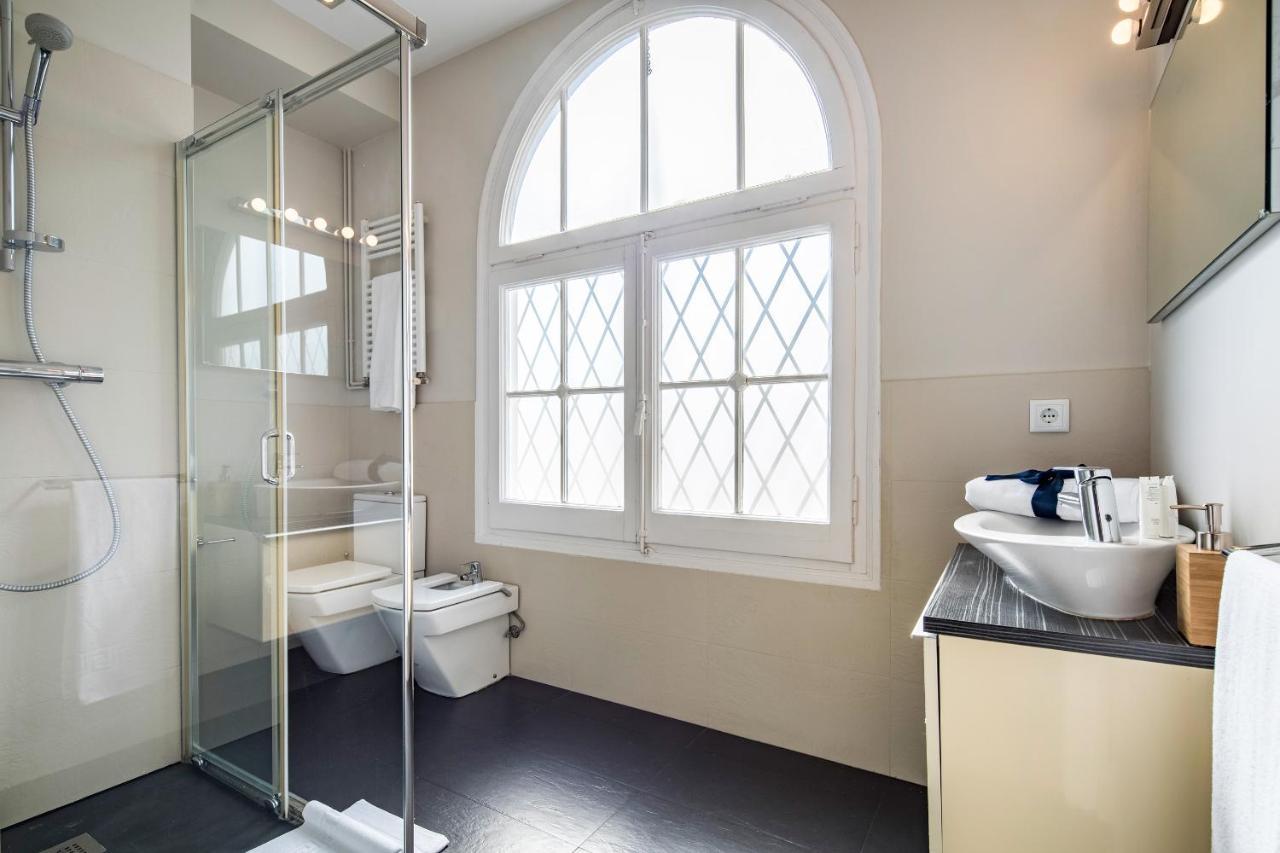 Habitat Apartments Bailen Barcelona Bagian luar foto