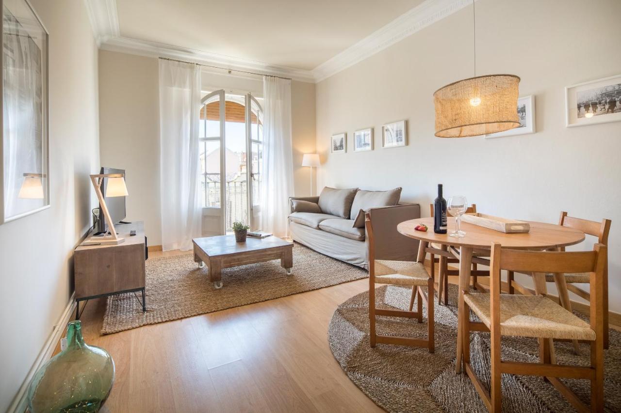 Habitat Apartments Bailen Barcelona Bagian luar foto